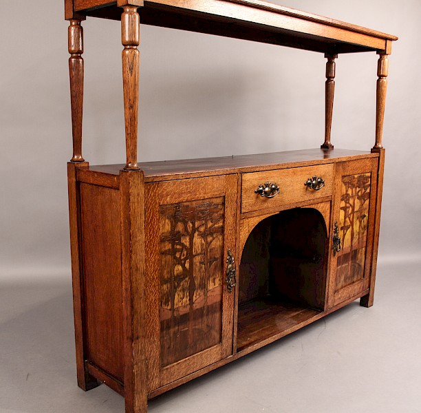Arts and Crafts Bookcase in Oak Inlaid Panels