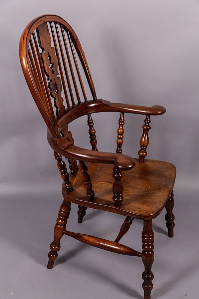 Victorian Broad Arm Windsor Chair Yew Wood