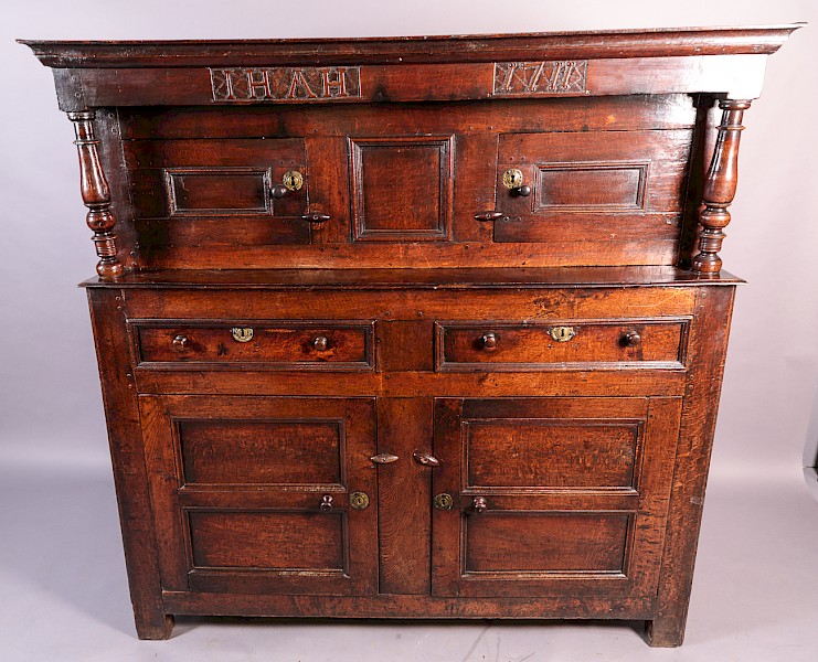 Good North Country Court Cupboard 1711 IH-AH