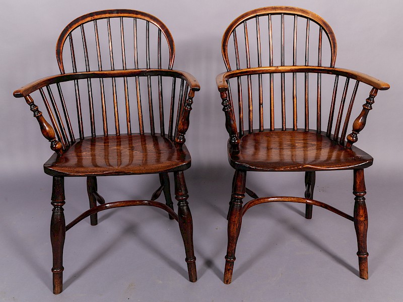 Matching Pair of Nottinghamshire Windsor Chairs