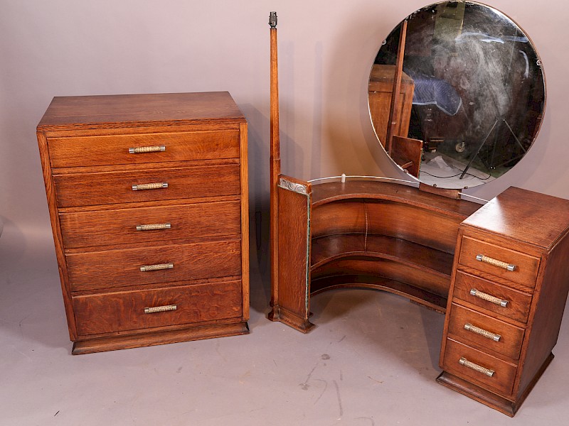 Art Deco Bedroom Pair in the Manner of Betty Joel