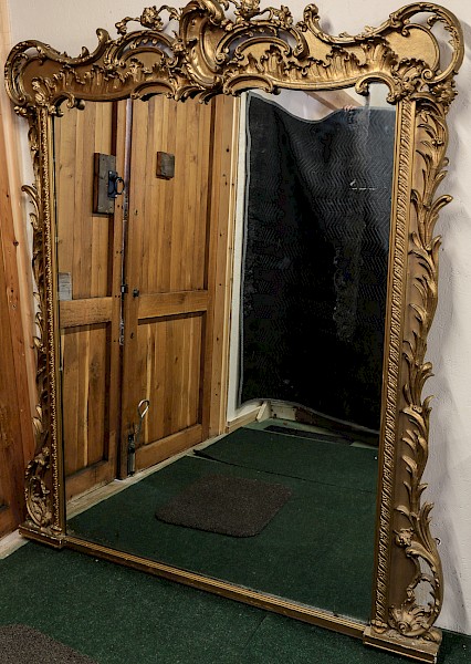 Impressive over mantle mirror