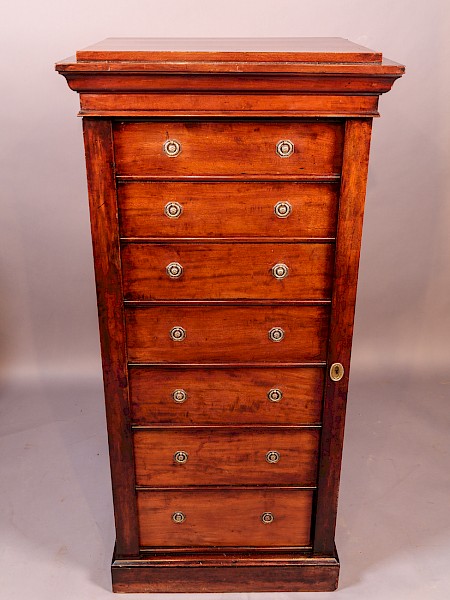 Victorian Mahogany Wellington Chest
