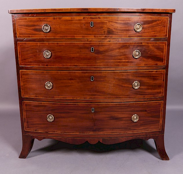 Georgian Bow Chest of Drawers with Inlay