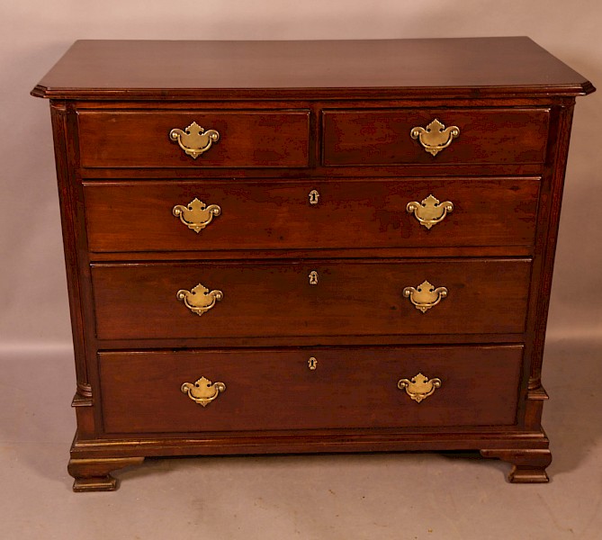 A Good Rare George II Chest of Drawers Red Walnut
