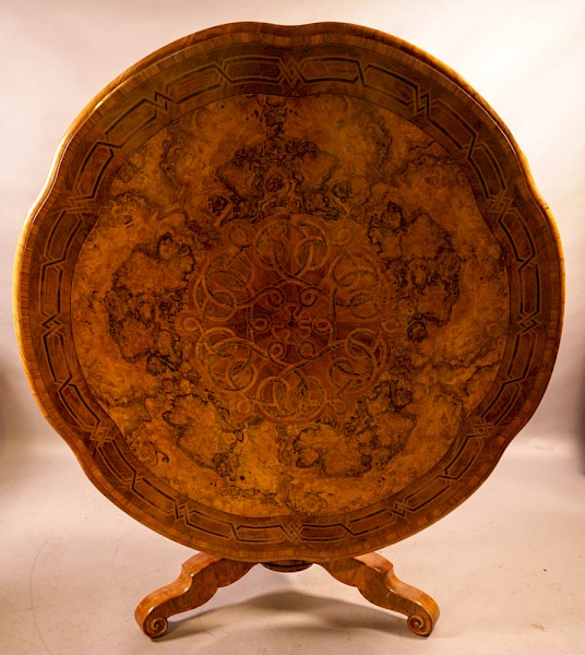 A Stunning Quality Victorian Burr Walnut Centre Table Exhibition quality