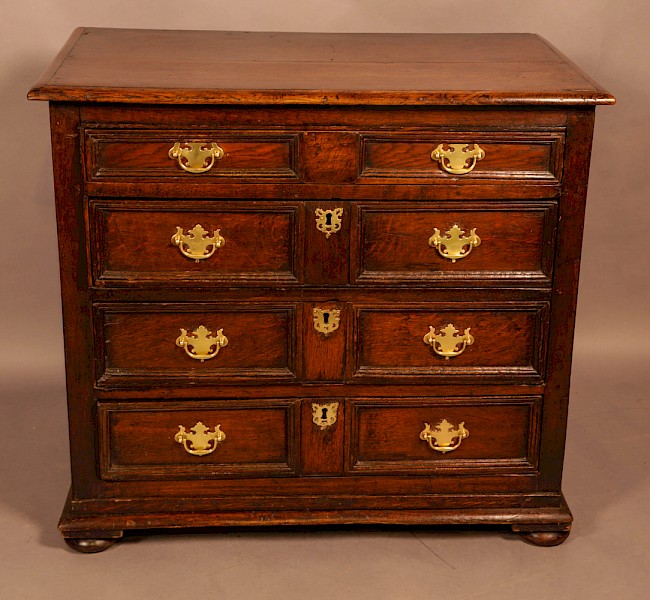 Early Oak Chest of Drawers c 1720