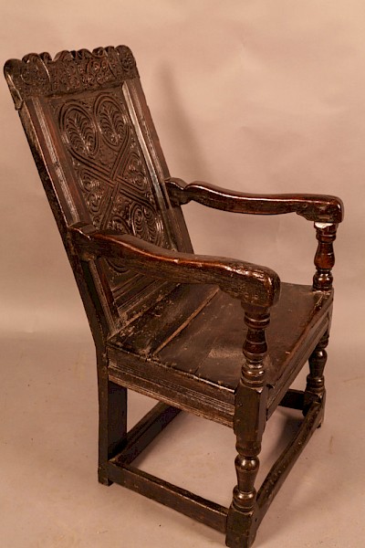 17th century armchair in Oak dated 1688