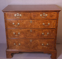 A George II Walnut Chest of Drawers 2 over 3