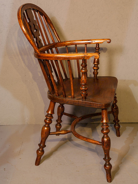 A Good Yew Wood low back Windsor chair burr back splat